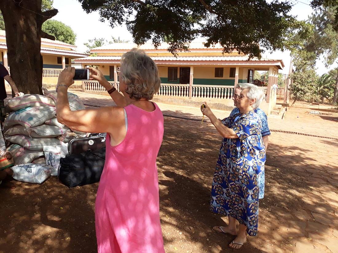 L'association Triangle d'Afrique a fait un partenariat avec l'orphelinat de Ngaoundéré et a livré des denrées alimentaires