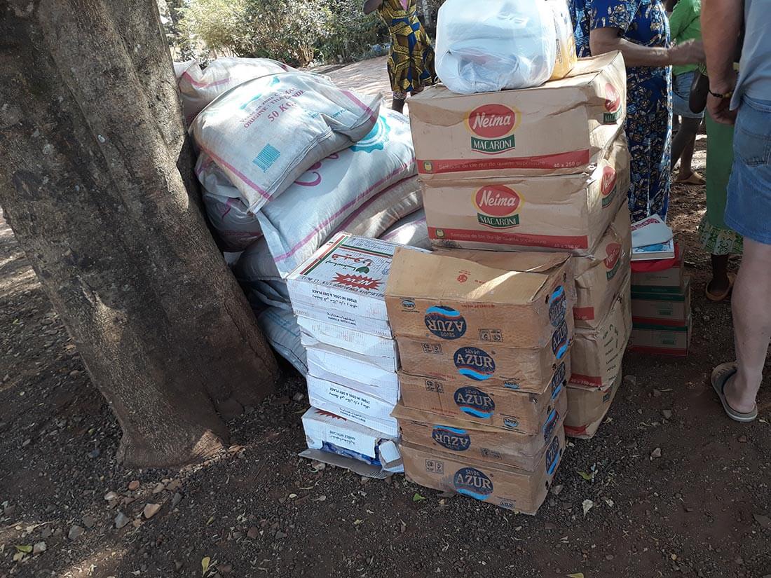 L'association Triangle d'Afrique a fait un partenariat avec l'orphelinat de Ngaoundéré et a livré des denrées alimentaires