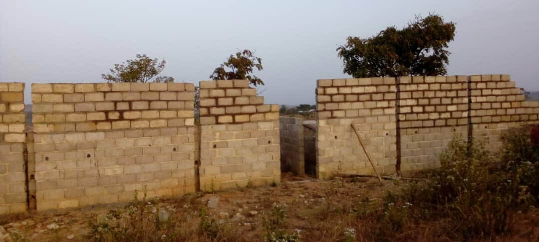 Construction d’un Centre d’aide par le travail pour adultes handicapés à Dar es Salam et Youkou