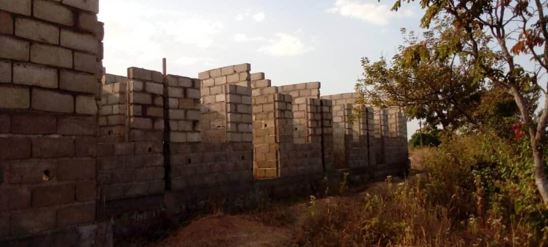 Construction d’un Centre d’aide par le travail pour adultes handicapés à Dar es Salam et Youkou