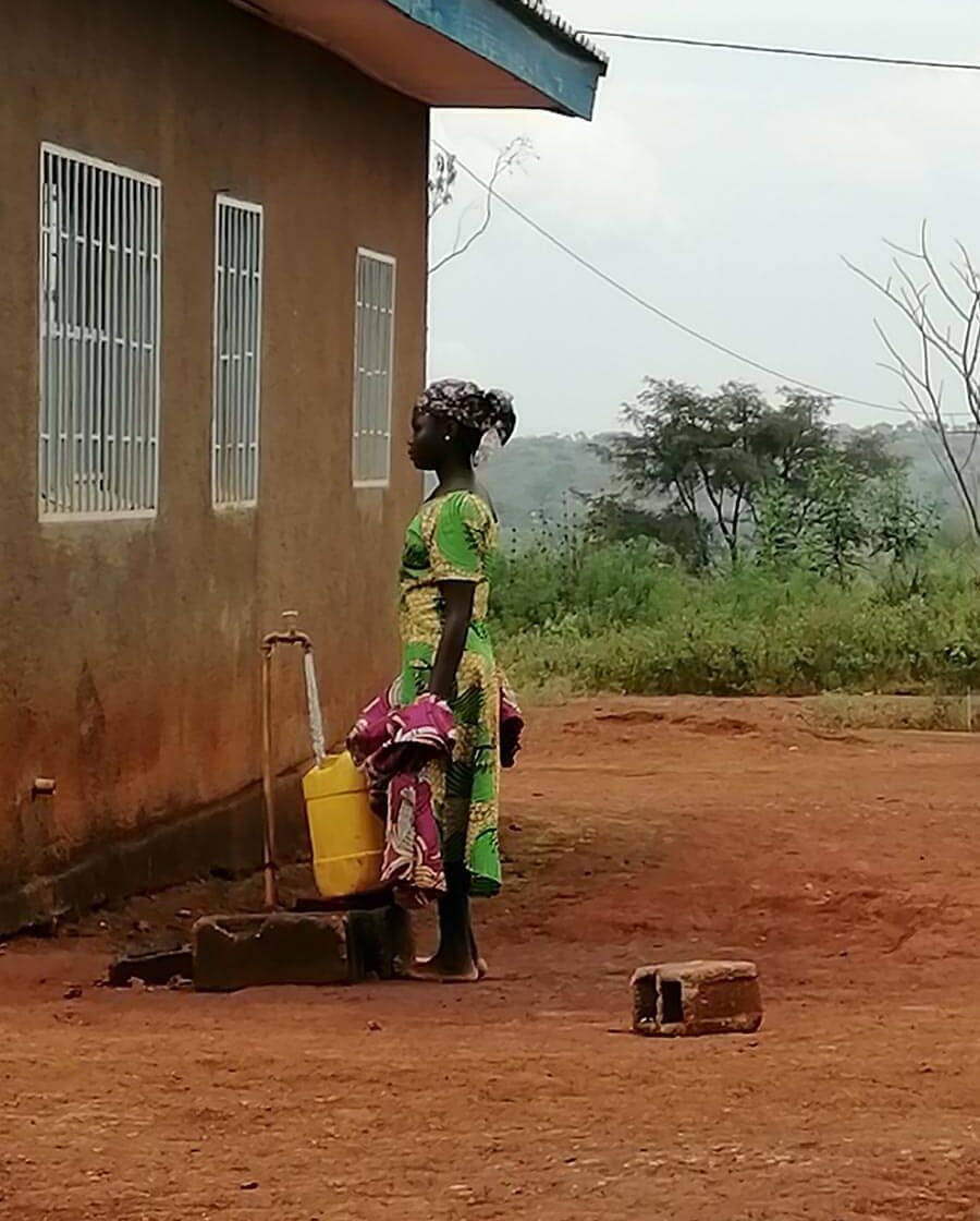 L'accès à l'eau grâce au château d'eau à Mbalang Djalingo au Cameroun - Un projet Triangle d'Afrique
